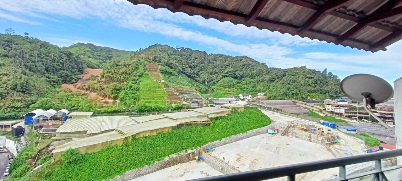 Mary Apt @ Equatorial Hill Resort Cameron Highlands Extérieur photo